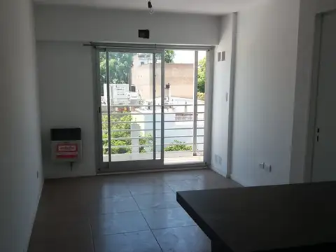 ZONA MEDICINA - VERA MUJICA y TUCUMÁN