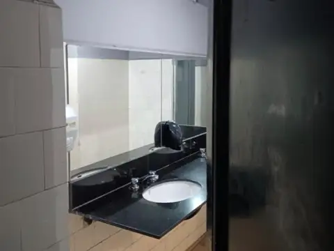 Oficina en Venta 50 años