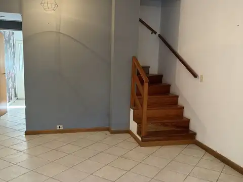 Casa en Alquiler de 3 dormitorios