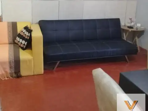 Depto Tipo Casa en Venta en Manuel B Gonnet, USD 65.000