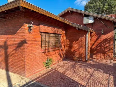 Casa en Alquiler de 3 dormitorios
