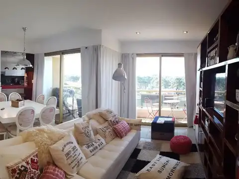 Departamento en venta - 2 Dormitorios 2 Baños - Cochera - 95Mts2 - Pinamar