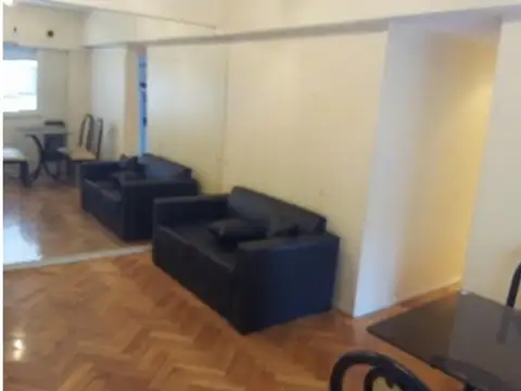 Comodo 2 AMB en Palermo en Gurruchaga al 2100