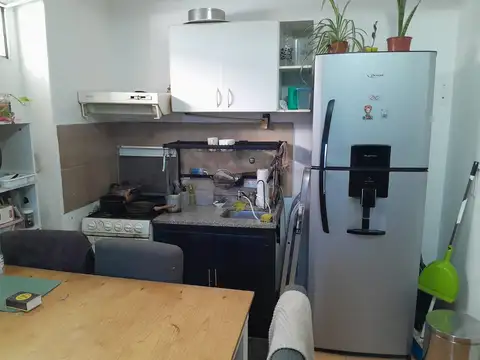 Tipo loft, muy luminoso