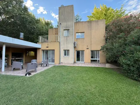 Casa en Venta en Pueblo Esther, USD 145.000