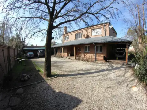 Casa en Alquiler de 4 dormitorios