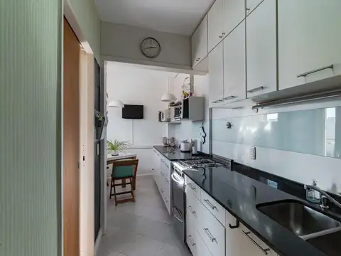 Departamento 4 ambientes con 2 baños