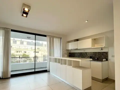 Departamento en Alquiler con 1 cocheras