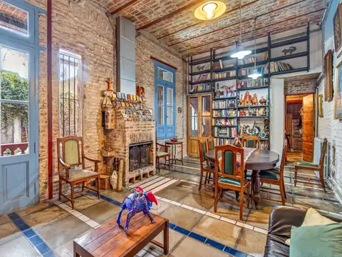 Venta ph exclusivo de 5 amb, con pileta y patio, mas 3 deptos de dos amb c/u, en nuñez.