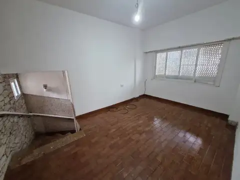 Depto Tipo Casa 4 ambientes con 1 baño