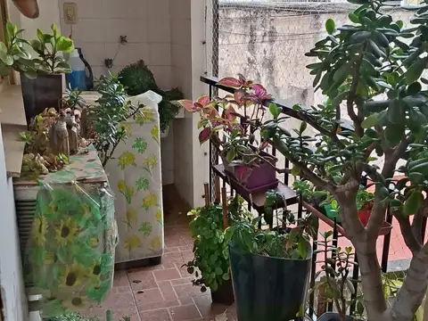 Humberto Primo 1800, Piso 4
