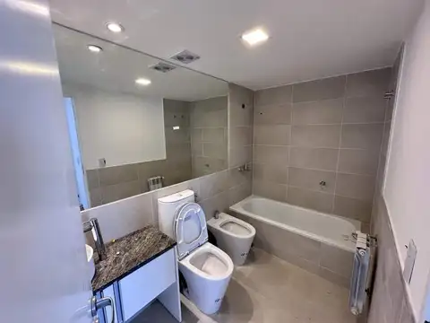 Departamento en Alquiler en General Paz, $ 750.000