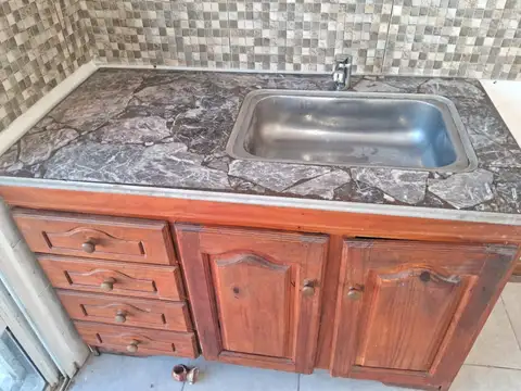 Departamento en Alquiler en Capitan Bermudez, $ 500.000