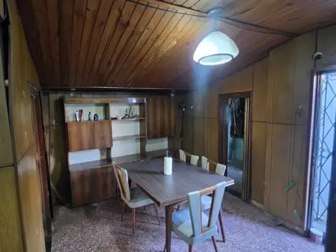 Casa en Venta con 1 cochera