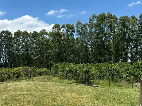 Terreno en Venta en Los Nogales, USD 16.000