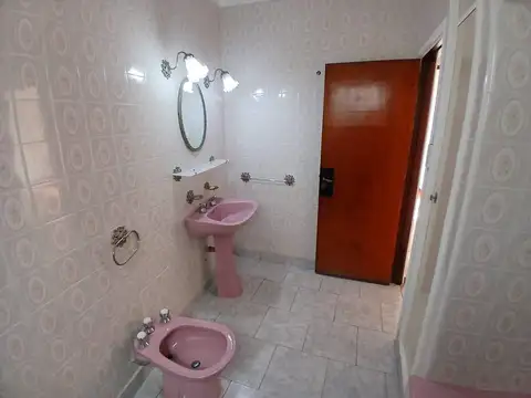 Depto Tipo Casa en Alquiler de 3 dormitorios