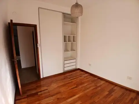 Depto Tipo Casa en Alquiler en Villa Devoto, $ 1.700.000