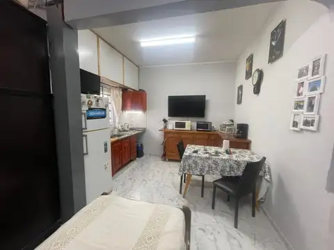Depto Tipo Casa en Venta de Monoambiente
