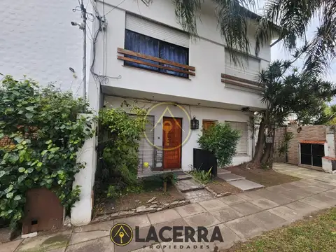 Duplex en  Carapachay