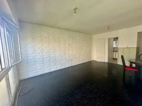 VENTA DEPTO MONOAMBIENTE FLORESTA APTO CREDITO