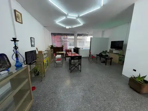 Local Comercial a metros de Santa Fe