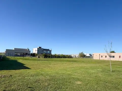Terreno en Venta 18,96  mts Fondo