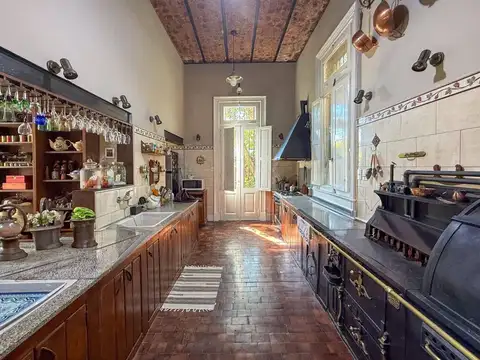 Hotel en Venta en Tigre Centro, USD 700.000