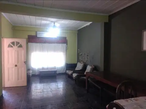 CARLOS CALVO 1400