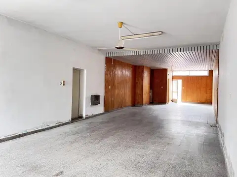 Local en Venta 60 años