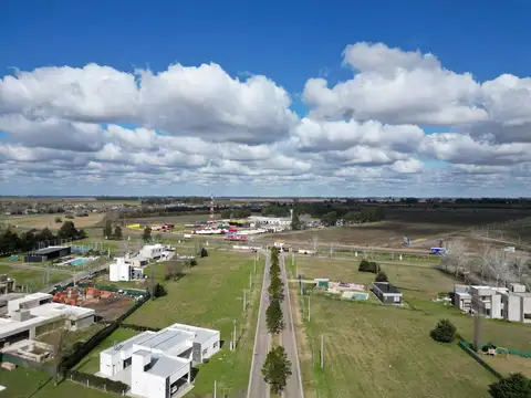 Venta de Terreno en Barrio cerrado Pinares del sur entrega inmediata