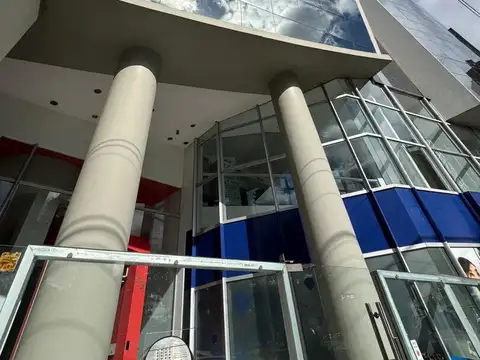 Plaza Italia e/ diag 74 y av 7 100, Piso 8