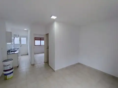 ALQ PH 2 AMBIENTES CON PATIO