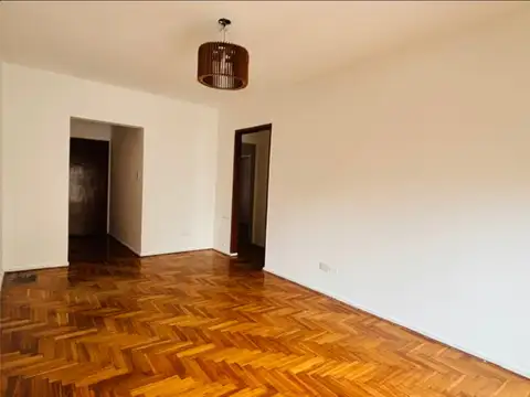 Sarmiento 2900, Piso 6