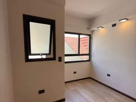 Depto Tipo Casa en Venta de Monoambiente