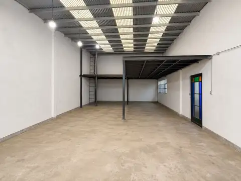 Galpon en Venta en Santa Rosa, USD 120.000