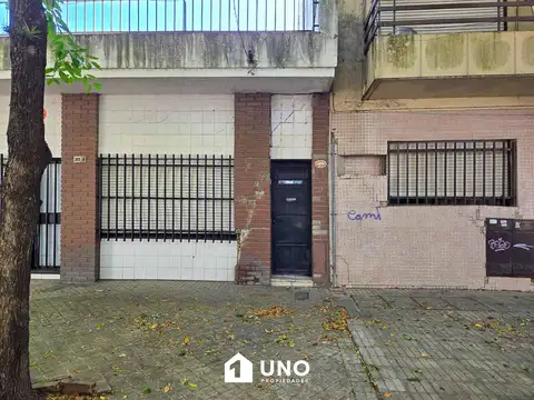 Chacabuco 2000, Piso 00