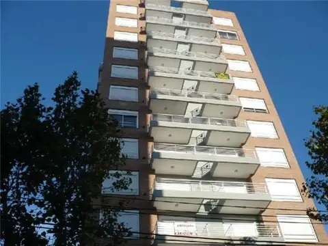Adolfo Alsina 1200