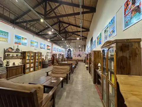 CENTRO TURÍSTICO Y GASTRONÓMICO EN LA RUTA DEL VINO