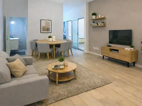 Monoambiente Divisible Reciclado con Patio Propio – Luminoso