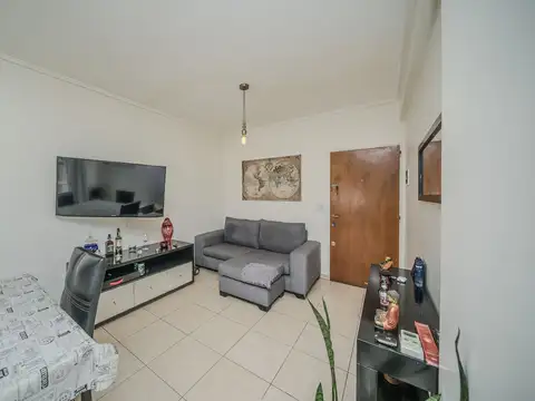 Avenida Rodríguez Peña 1700
