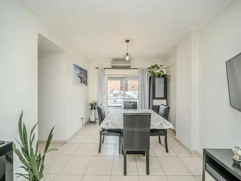 VENTA DEPTO 2 AMB IMPECABLE - A.CREDITO - PERMUTA