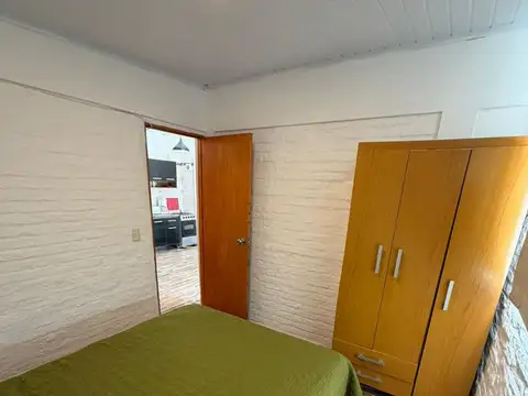 Casa en Alquiler con 1 cochera