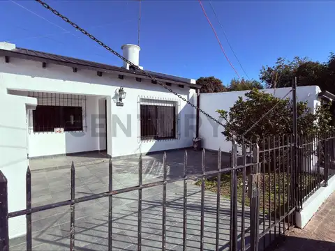 Casa en venta , 140 entre 487 y 488 Gorina, La Plata.