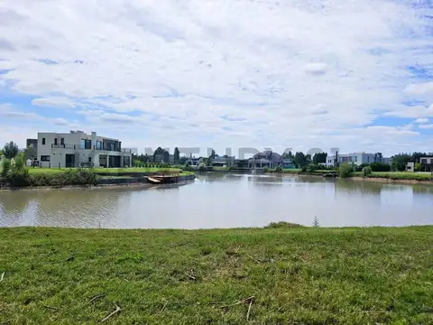 Terreno en Venta 31  mts Frente