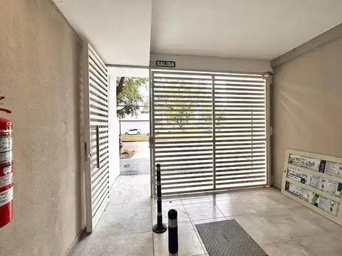 Boulevard Hipólito Irigoyen 1000