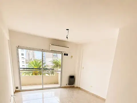 Departamento en Alquiler en Villa Luro, $ 850.000