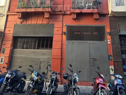 Tte. General Juan Domingo Perón 1200, Piso 2