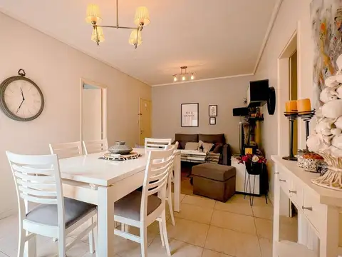 Departamento en Venta en La Perla Sur, USD 159.000