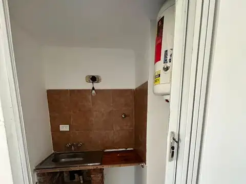 Oficina en Alquiler en Moreno, $ 350.000