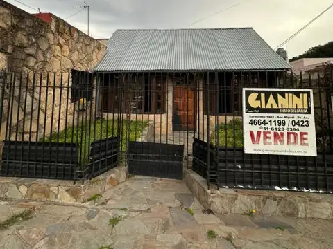 Casa - Venta - Argentina, San Miguel -  DORREGO 2765